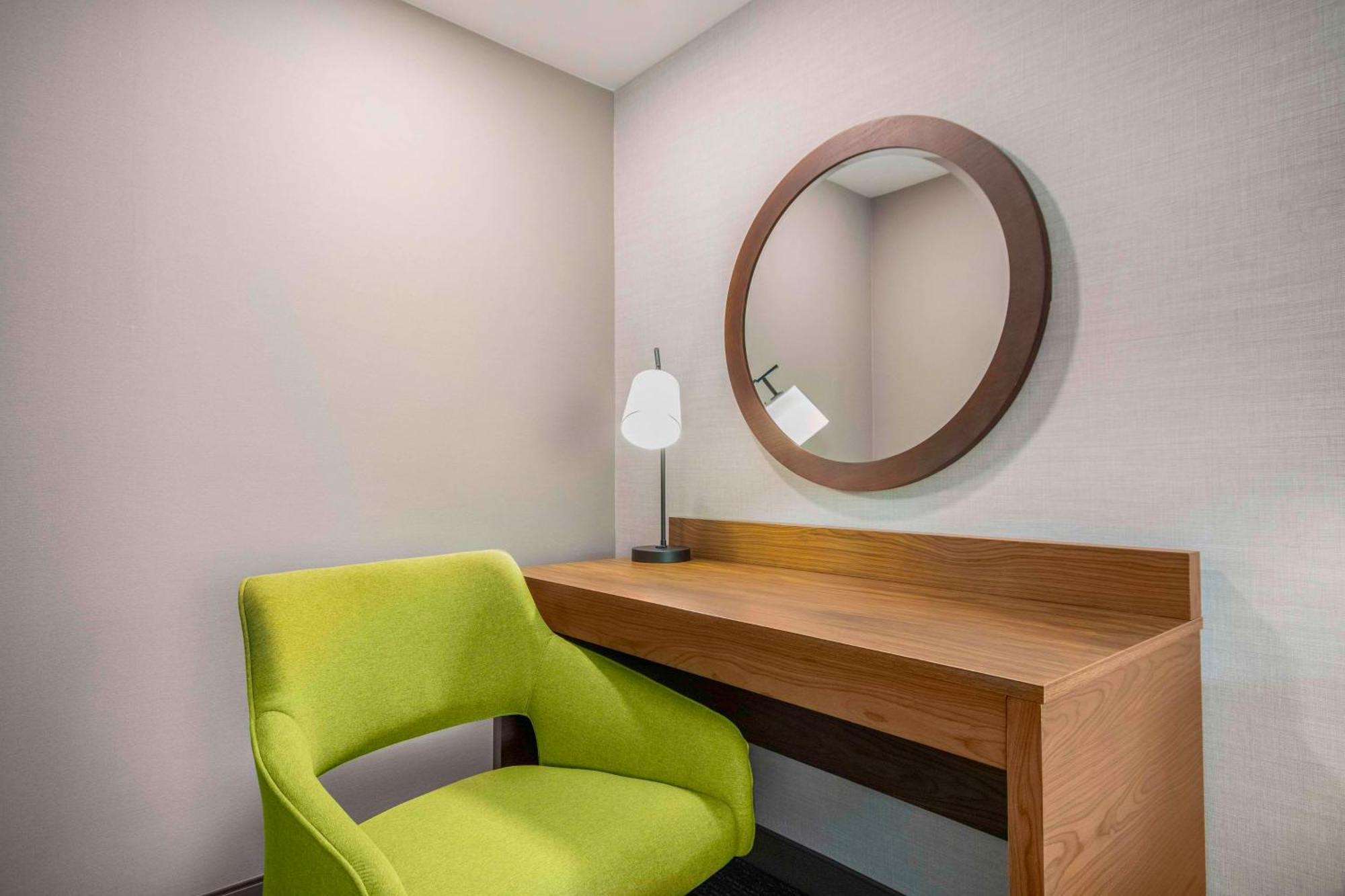 Hampton Inn East Aurora Exteriér fotografie